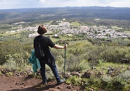 Higuera de la Sierra desde la Sierra de Santa Bárbara