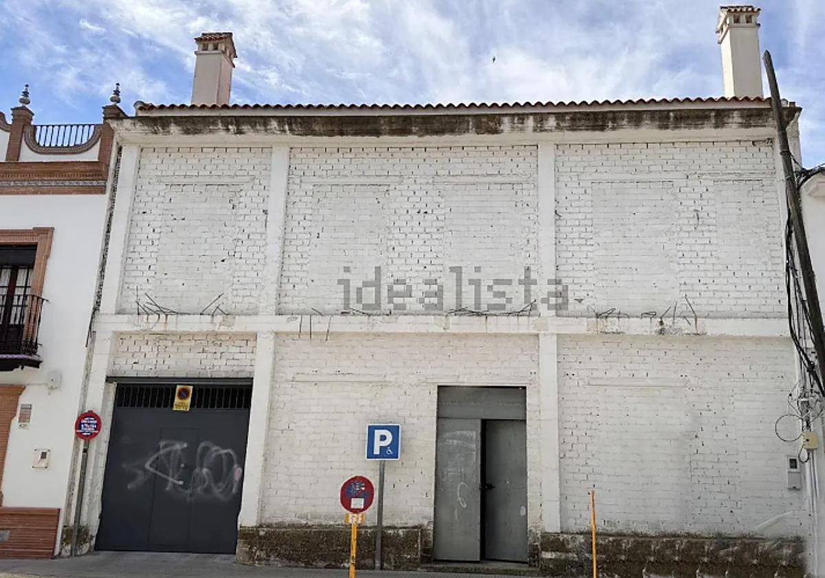 La casa, situada en Bollullos Par del Condado, está aún en construcción