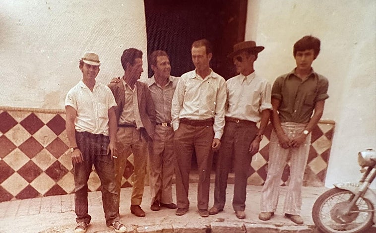 Imagen principal - Escacena, del Campo