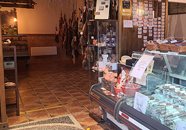 El pequeño pueblo de Huelva que las revistas de viajes definen como el mejor lugar del mundo para comer jamón