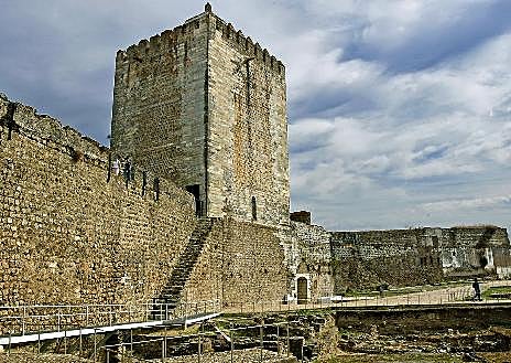 Imagen secundaria 1 - Fotografías de Moura