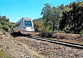 Renfe cambia el horario del tren Huelva-Jabugo justo tres meses después de su restablecimiento