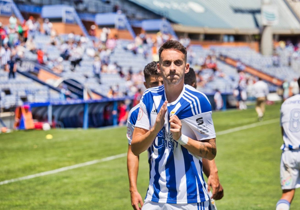 El jugador albiazul albiazul Iago Díaz, tras su gol ante el UCAM Murcia