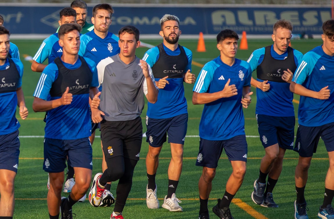 El Recreativo 2023/24 arranca a sudar en Lamiya