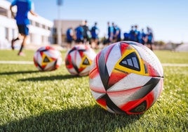 El debut del Recreativo en la Primera RFEF se retrasa