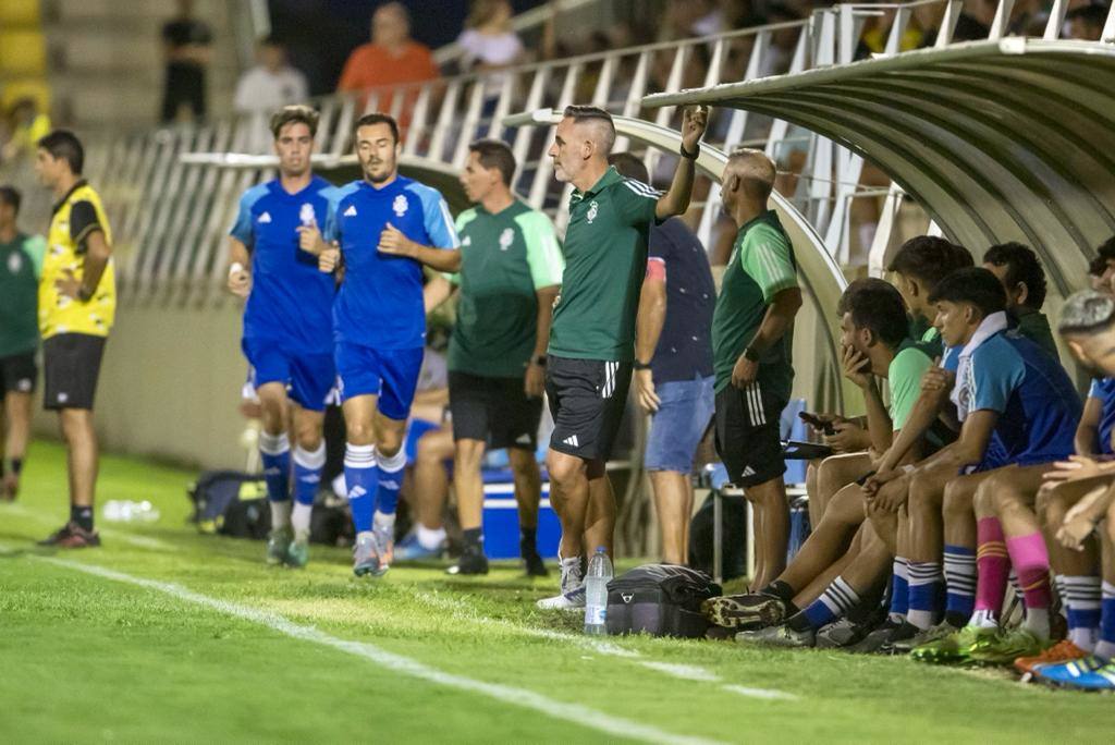 Las mejores imágenes del clásico San Roque-Recreativo