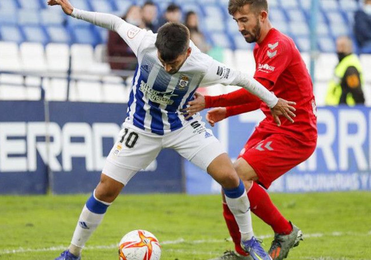 Víctor Barroso durante el Recreativo-Utrera de hace dos temporadas en el Colombino