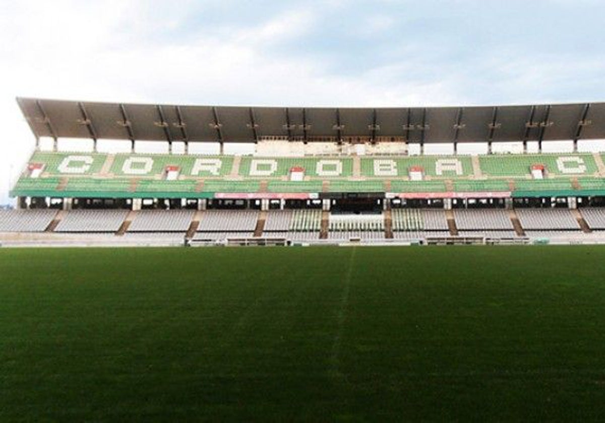 Graderío del estadio del Arcángel