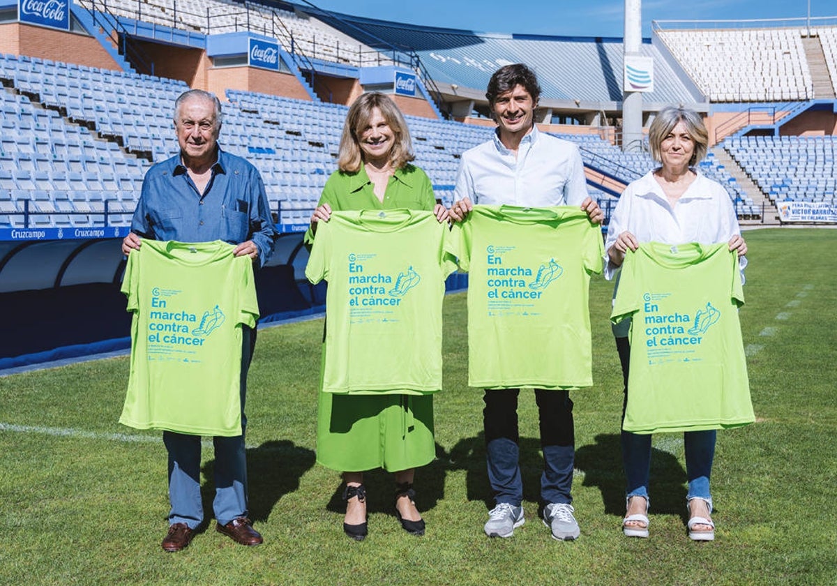 El Recreativo ha presentado su convenio con la Asociación Española contra el Cáncer en Huelva