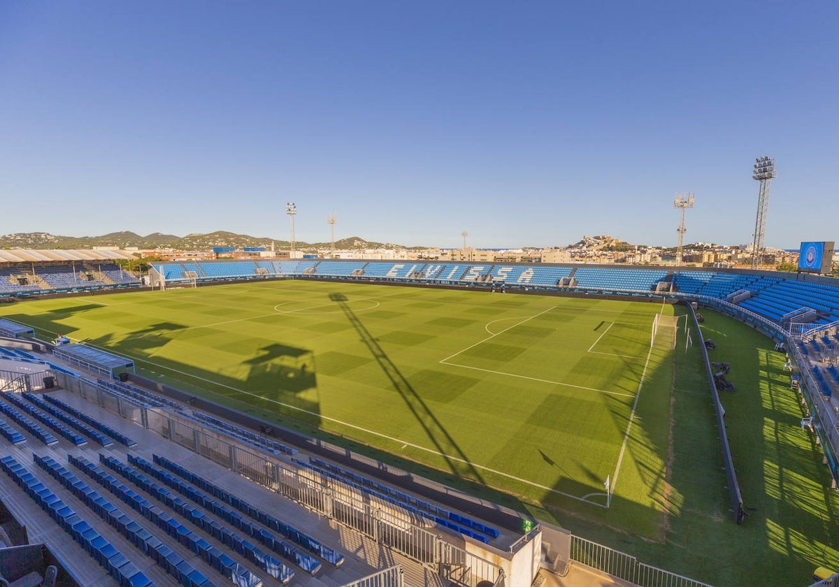 El estadio Palladium Can Misses, donde juega este domingo el Recreativo