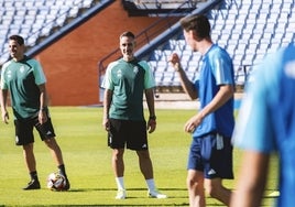 Abel Gómez ya le ha comunicado al club qué perfiles de jugadores quiere para reforzar el plantel