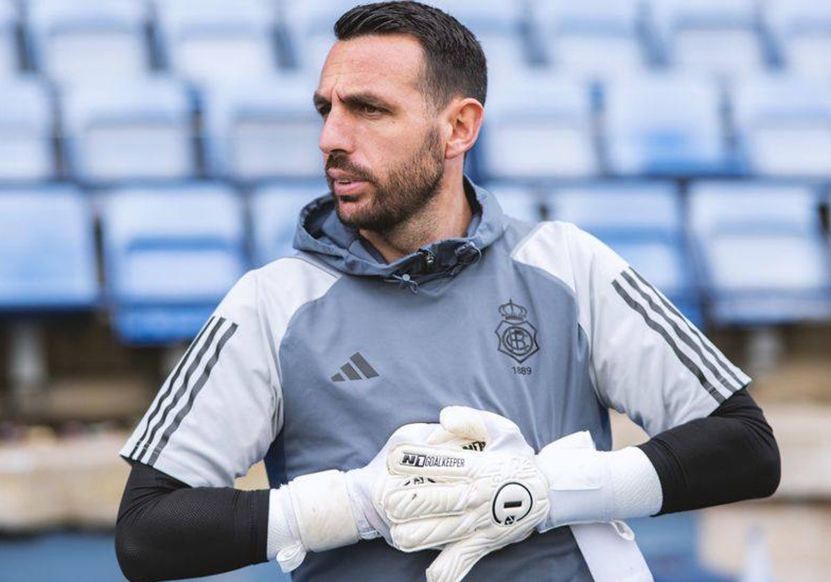 Rubén Gálvez durante un entrenamiento de la plantilla albiazul