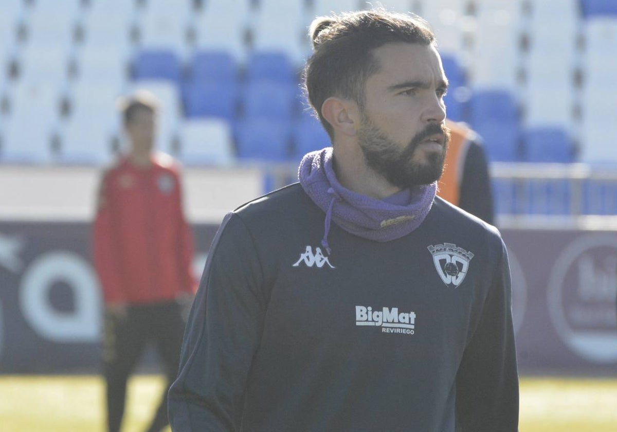 Adriá Arjona en su primer entrenamiento con la plantilla del Guadalajara