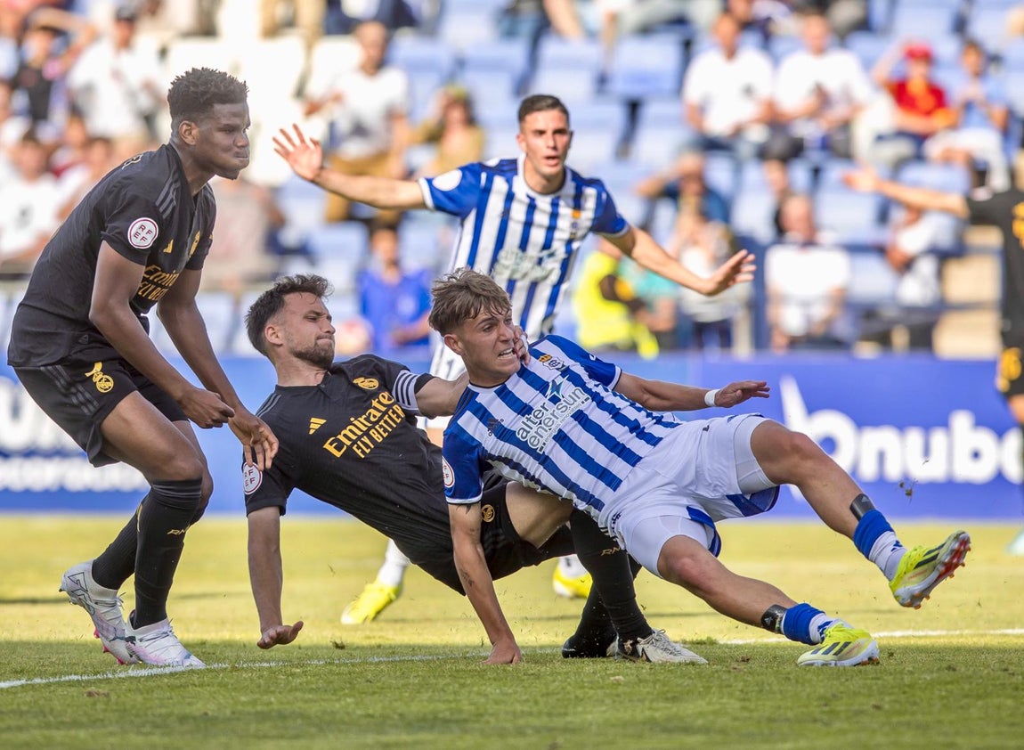 Las mejores imágenes del triunfo del Recreativo con el Real Madrid Castilla