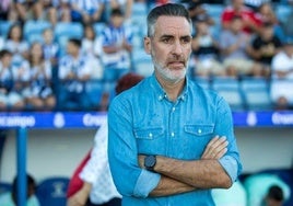 Abel Gómez tiene firmado un año más de contrato en caso de ascenso