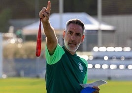 El Recreativo de Huelva inicia la pretemporada 2024-25 con 15 jugadores del primer equipo