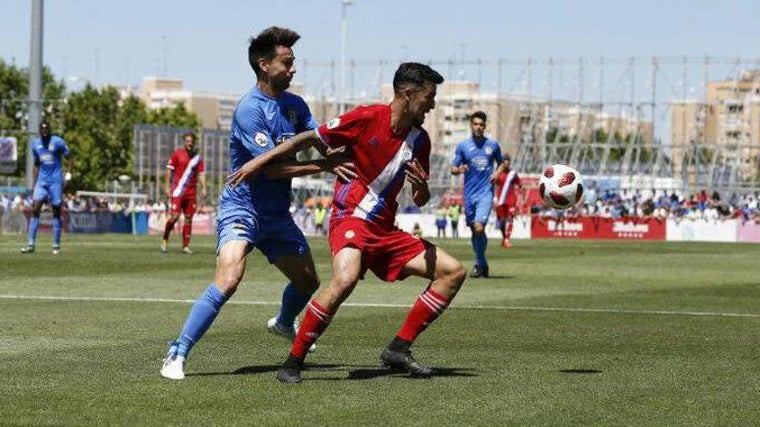 Alberto Quiles en el Fuenlabrada-Recreativo de los 'play-offs' de ascenso a Segunda División en el año 2019