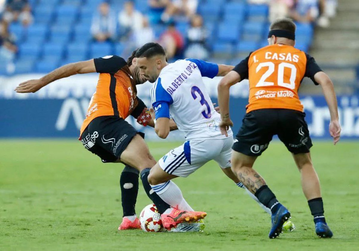 Alberto López durante el Recreativo-Fuenlabrada disputado el fin de semana en el Colombino