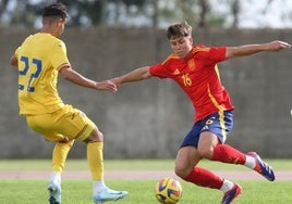 Otra media horilla para Davinchi con la Sub 18 en el epílogo del '4 Naciones' en Portugal