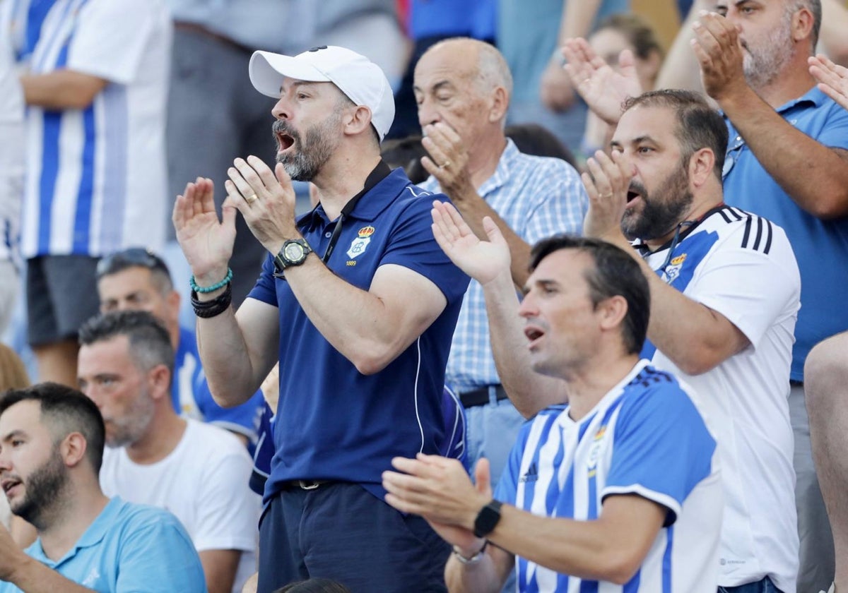 Aficionados del Decano, en el Recreativo-Alcoyano