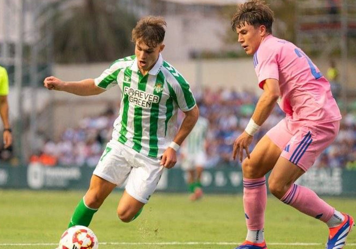 Davinchi durante el Betis Deportivo-Recreativo de la primera vuelta liguera