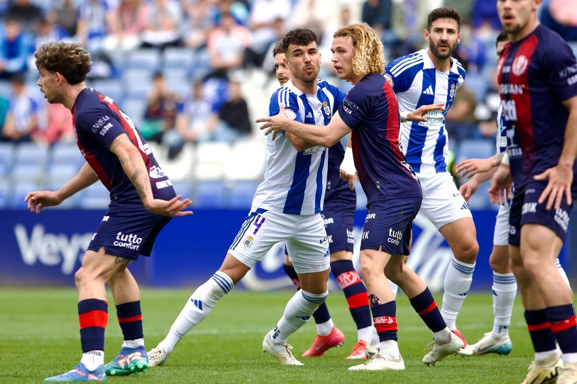 Las mejores imágenes de la victoria del Recreativo ante el Yeclano