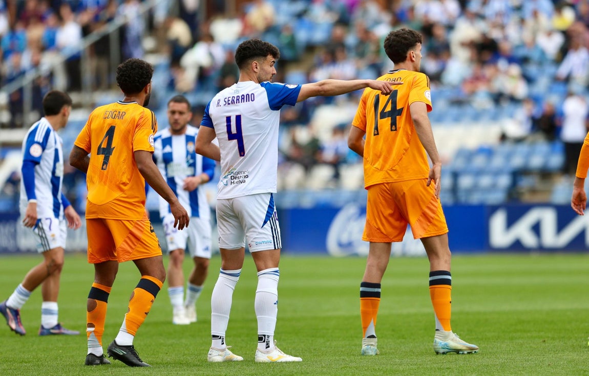 Recreativo - Castilla, en imágenes: La afición acabó muy cabreada