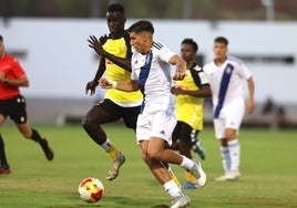 Los partidos del Recreativo de Huelva en el Trofeo de la Bella, en imágenes