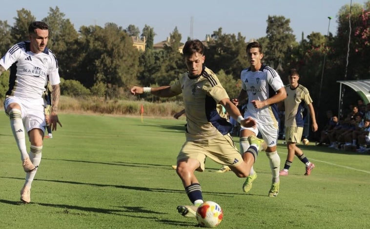 Imagen principal - El Recreativo de Huelva firma un gran amistoso con el Marbella y anuncia otro ante el Atlético Central