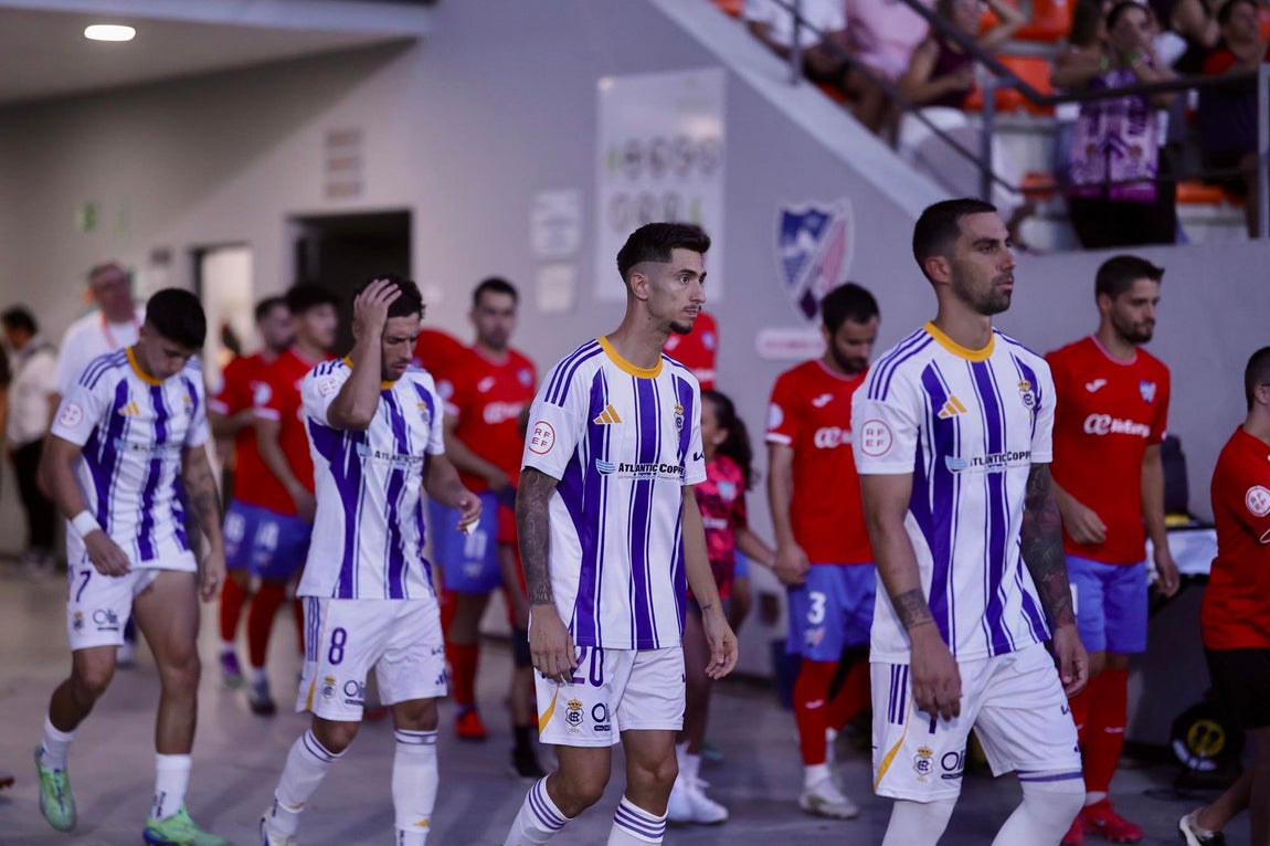 Las imágenes de la victoria del Recre en Estepona