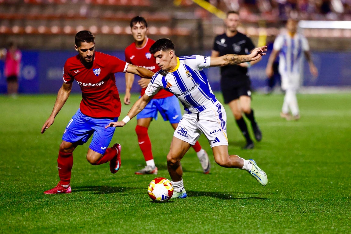 Las imágenes de la victoria del Recre en Estepona