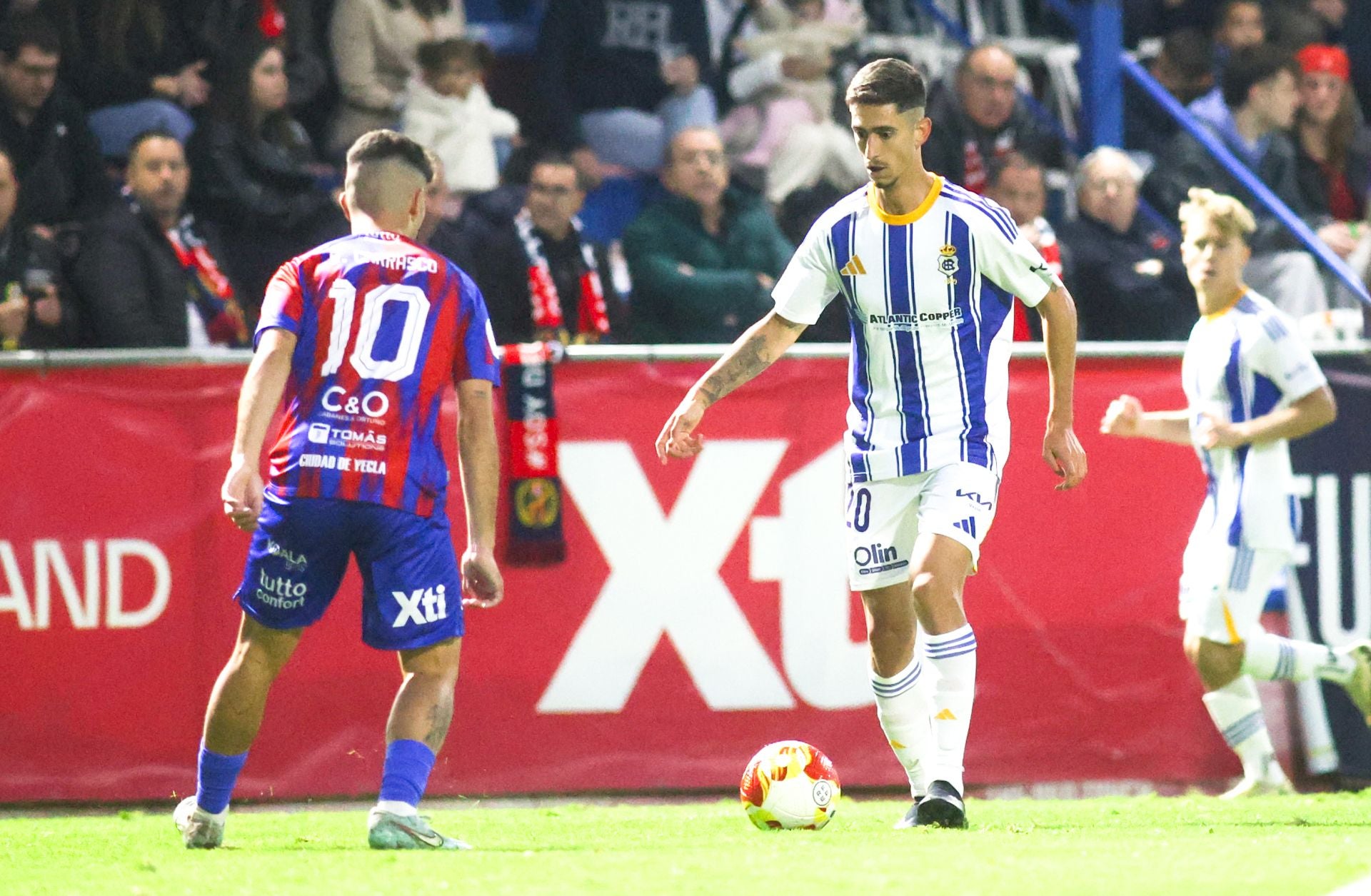 Las imágenes de la derrota del Recreativo ante el Yeclano en La Constitución