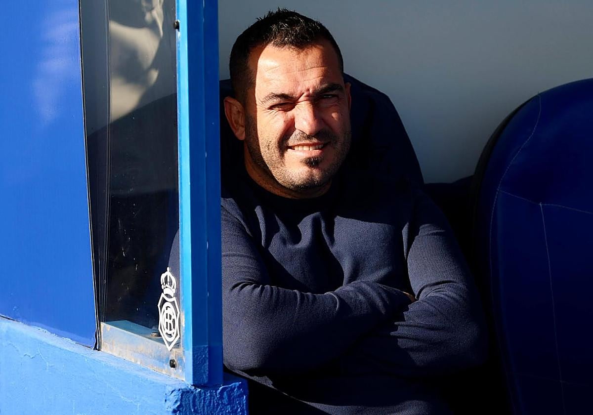 Adrián Hernández, técnico del Águilas