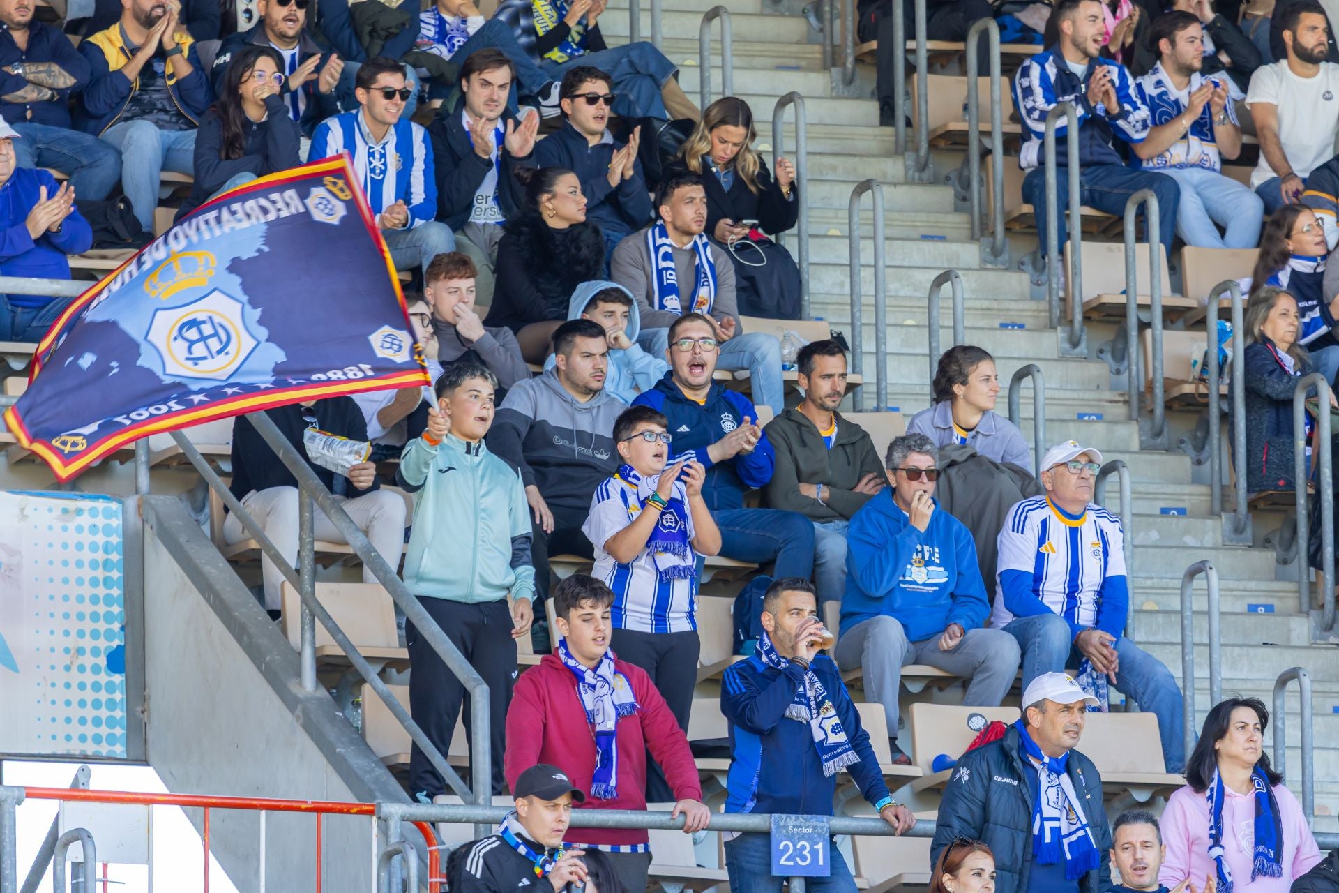 Las mejores imágenes del agridulce empate del Recre en Chapín