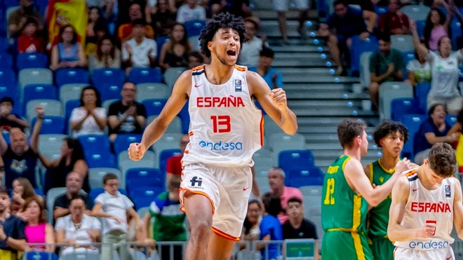 Izán Almansa en un partido del reciente Mundial Sub 19