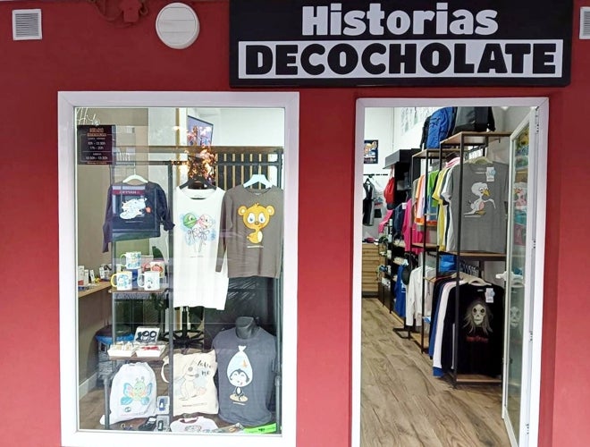 La tienda está situada en la calle Galaroza de Huelva capital