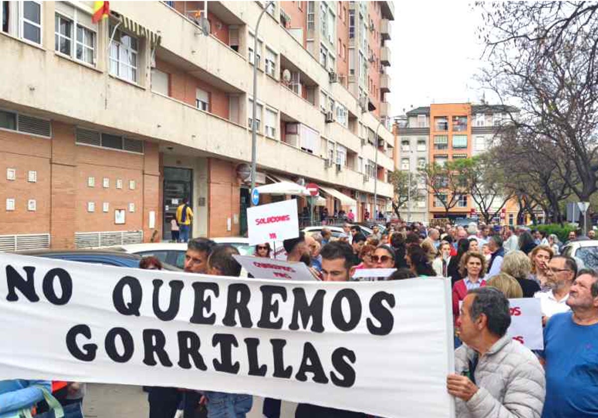 Protesta en la barriada por el azote de la delincuencia