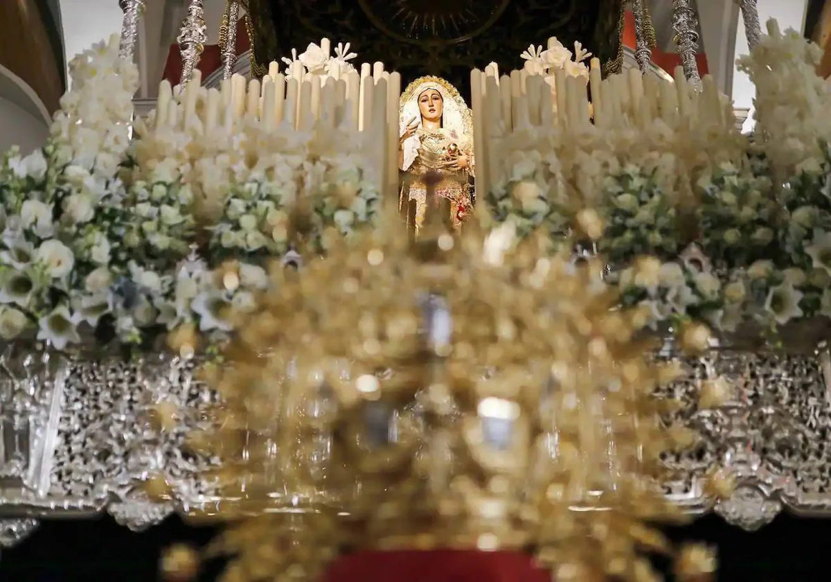 La Virgen de la Amargura, en su reciente coronación canónica