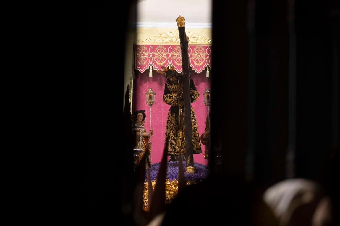 El Lunes Santo de Huelva, en imágenes