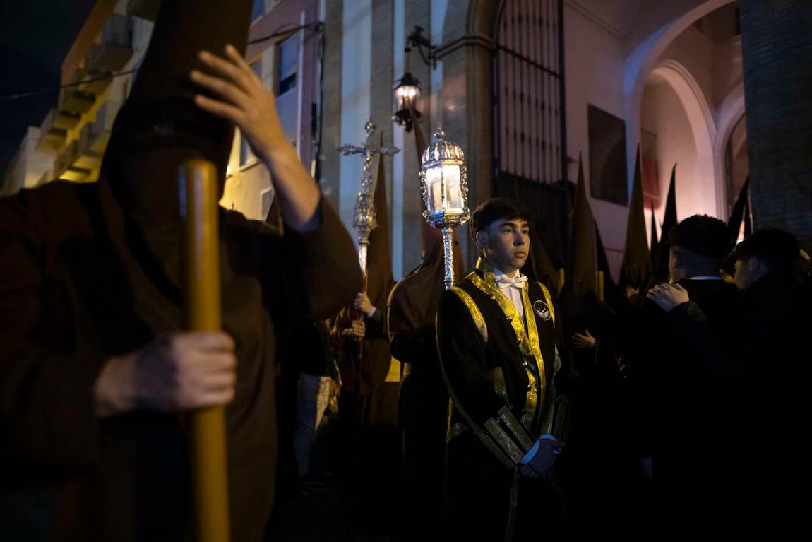 El Lunes Santo de Huelva, en imágenes