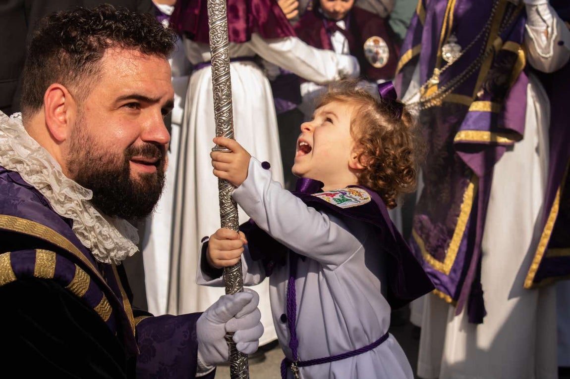 El Lunes Santo de Huelva, en imágenes