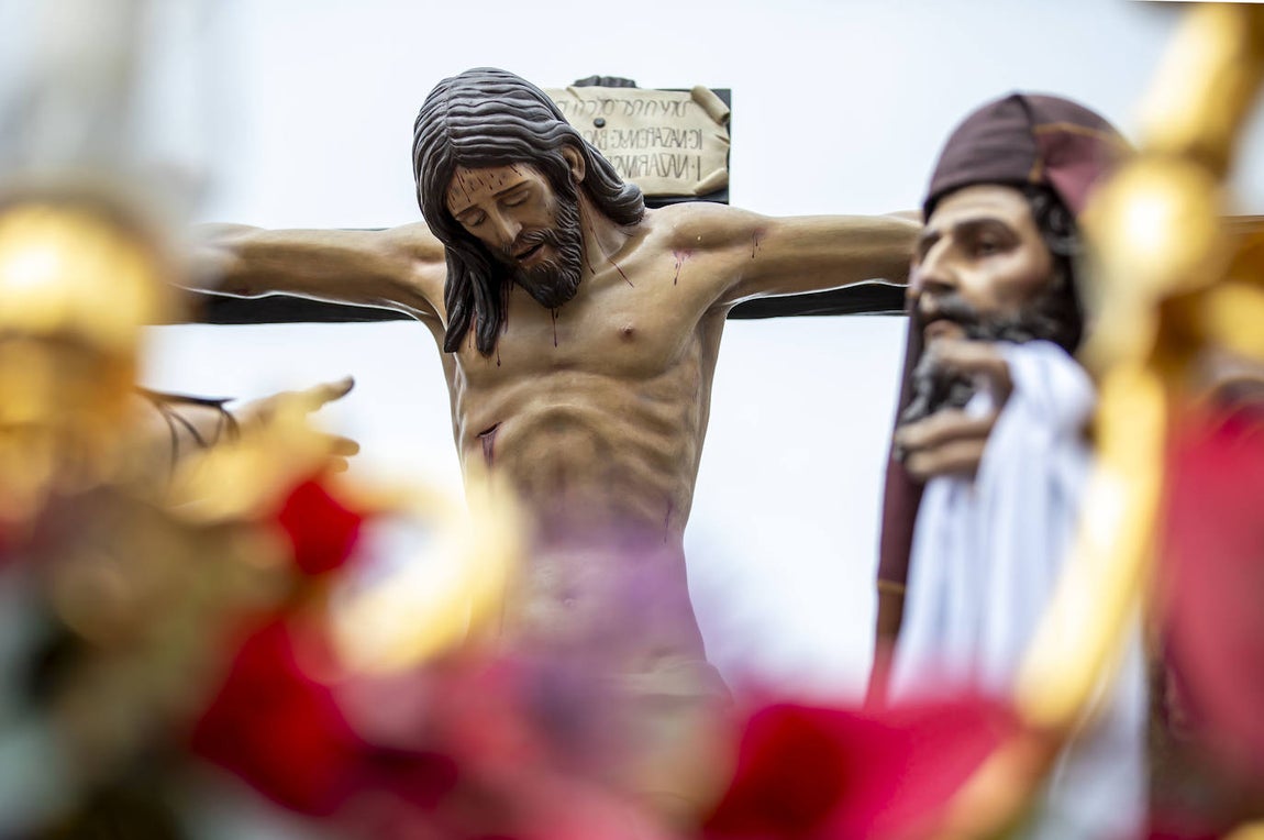 El Viernes Santo de Huelva, en imágenes