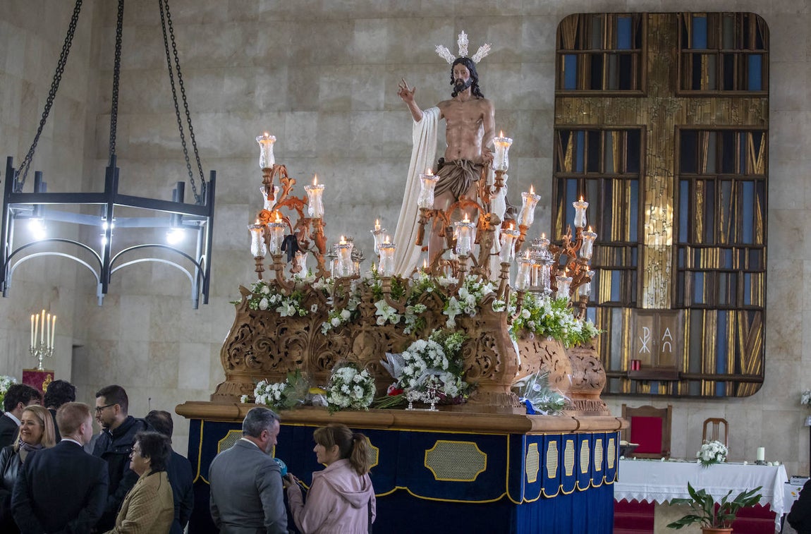 El Domingo de Resurreción de Huelva, en imágenes