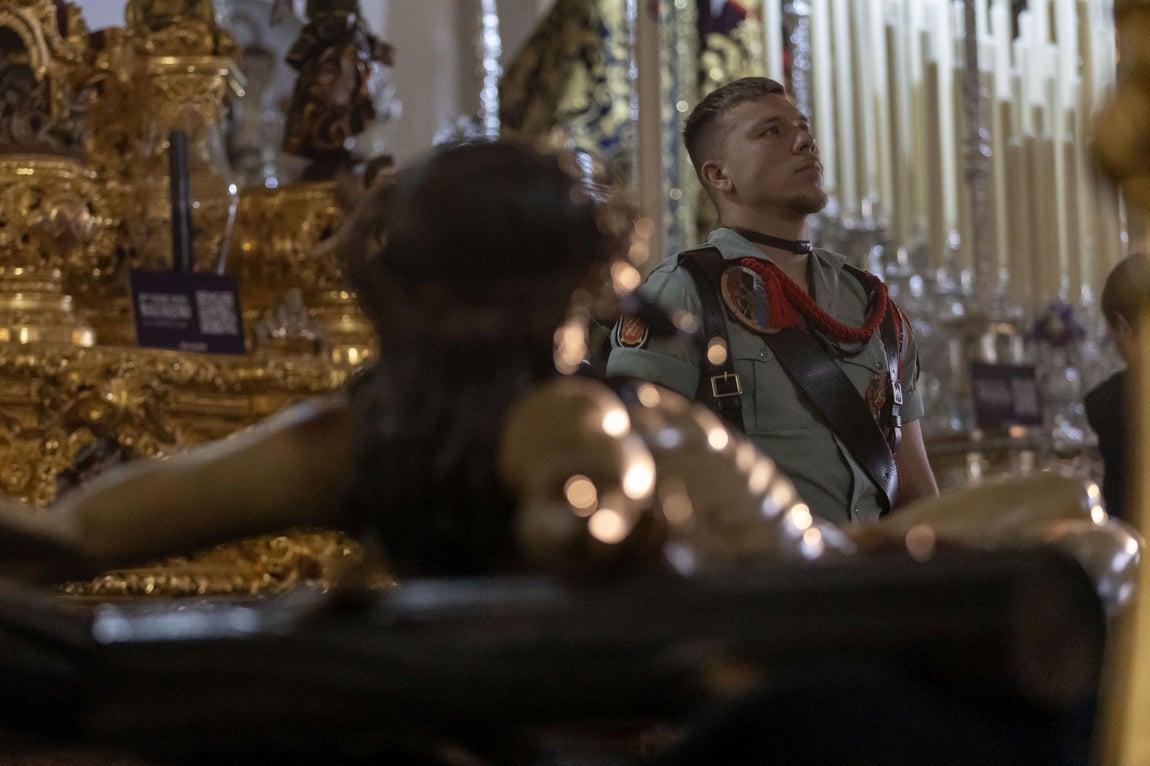 Las imágenes de los cambios de guardia de los legionarios en la Concepción
