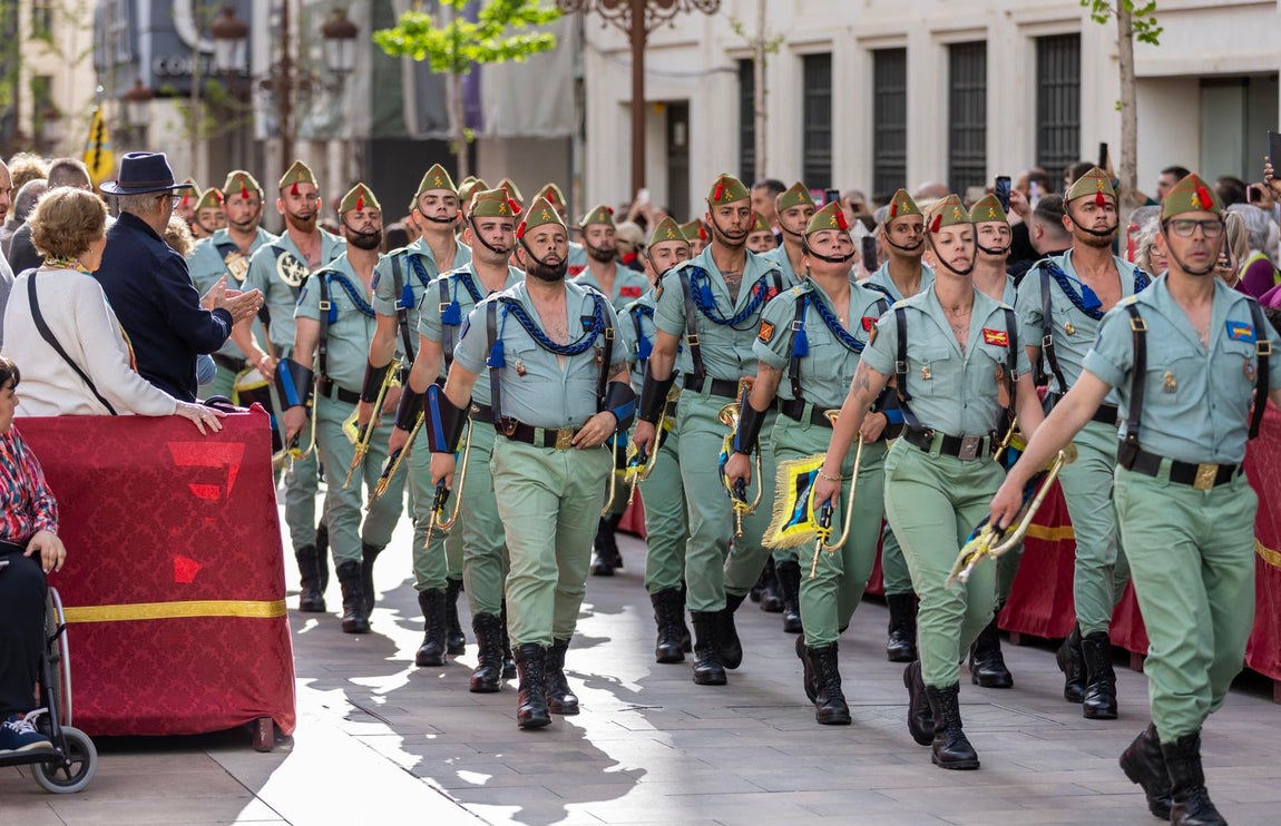 Las imágenes del Sábado de Pasión de la Semana Santa de Huelva 2025