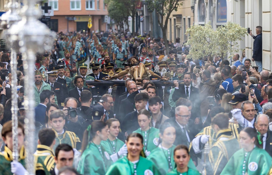 Las imágenes del Sábado de Pasión de la Semana Santa de Huelva 2025
