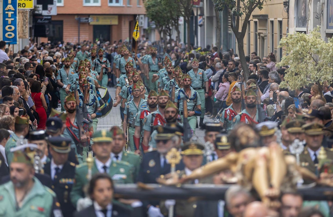 Las imágenes del Sábado de Pasión de la Semana Santa de Huelva 2025