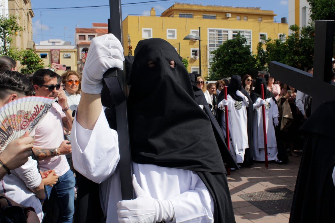 Las imágenes que ha dejado el Domingo de Ramos en Huelva