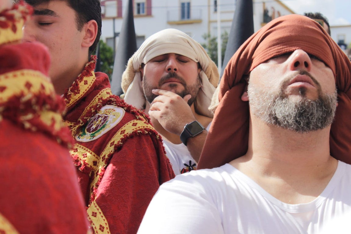 Las imágenes que ha dejado el Domingo de Ramos en Huelva
