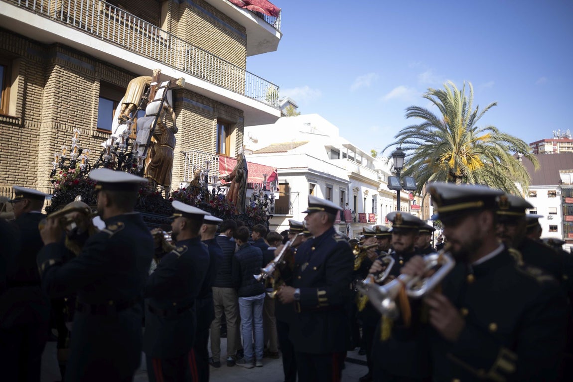 Viernes Santo: Descendimiento, movimiento sublime